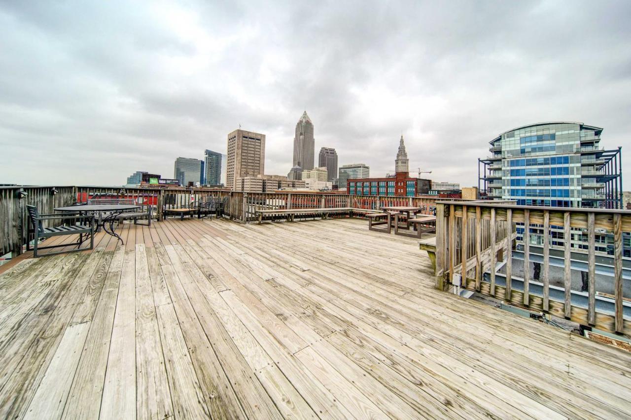 Waterfront Cleveland Apt About 1 Mi To Downtown Esterno foto