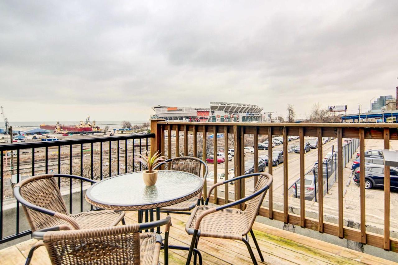 Waterfront Cleveland Apt About 1 Mi To Downtown Esterno foto